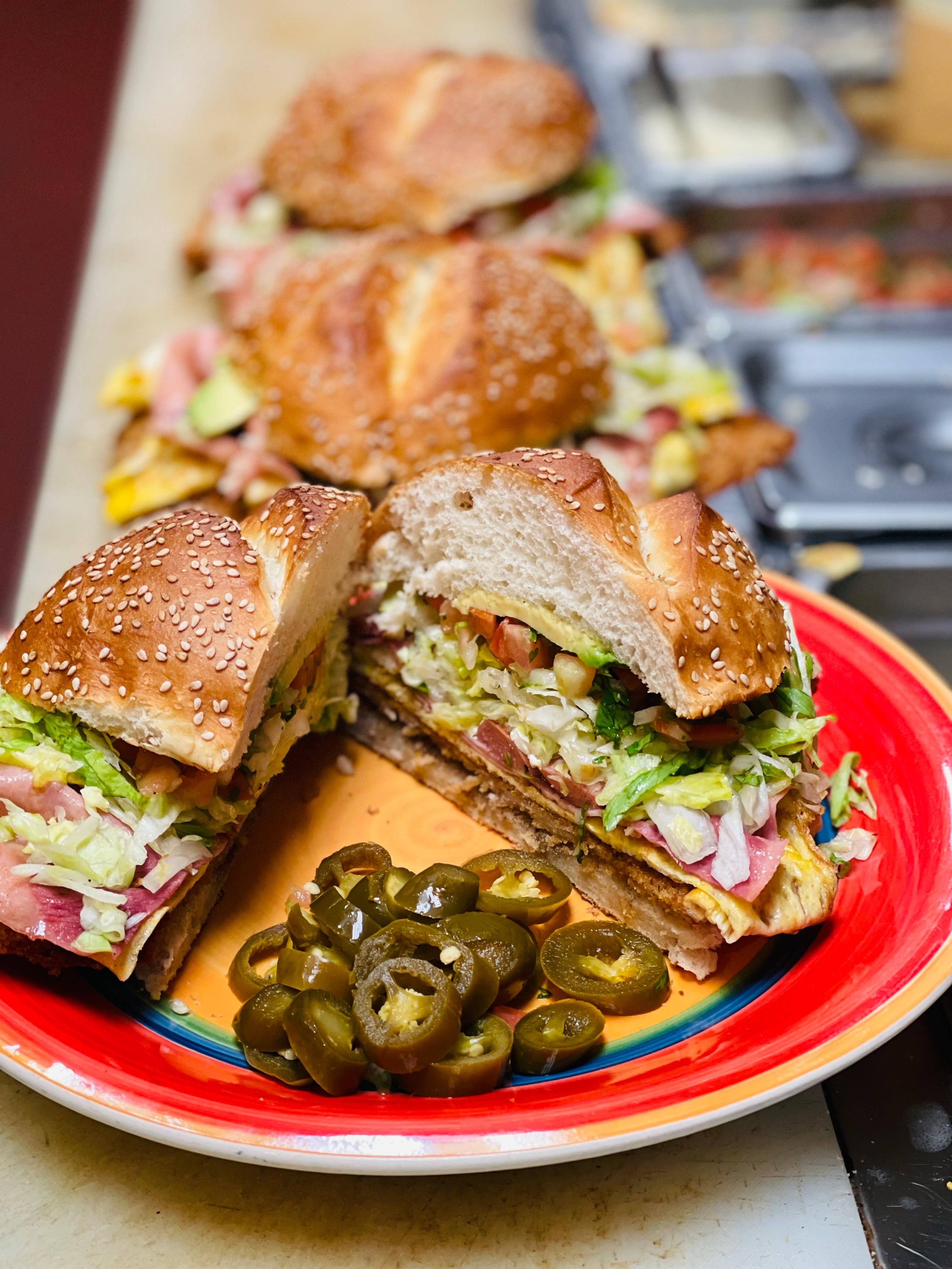 Cemita Cubana.